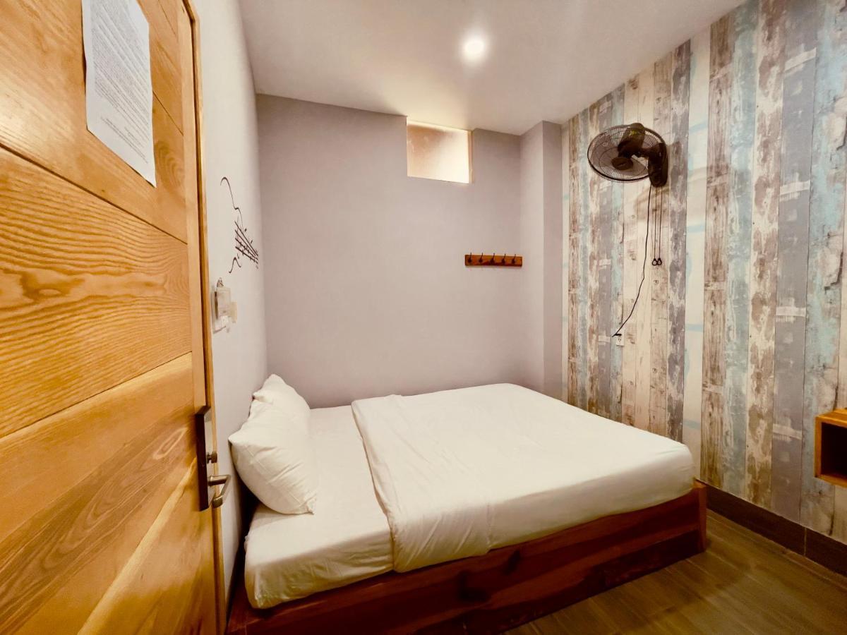 Tuti Hostel Дананг Екстер'єр фото