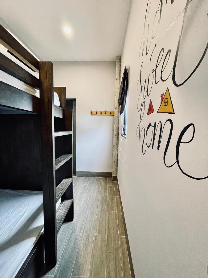Tuti Hostel Дананг Екстер'єр фото